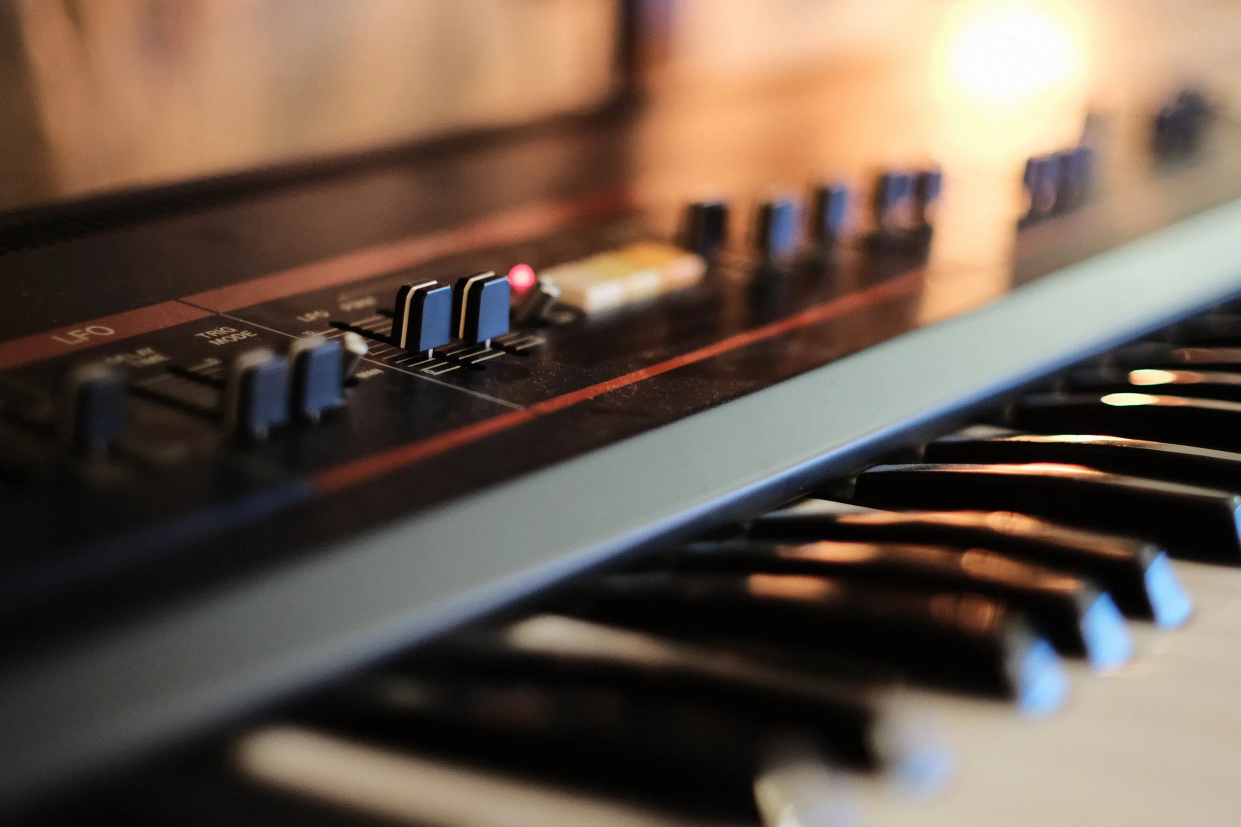 Synthesiser in the studio